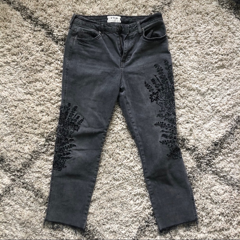 Free People Embroidered Girlfriend Jean High Rise